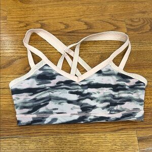 Lulu Lemon Women's Pink Camouflage Sports Bra Size 6